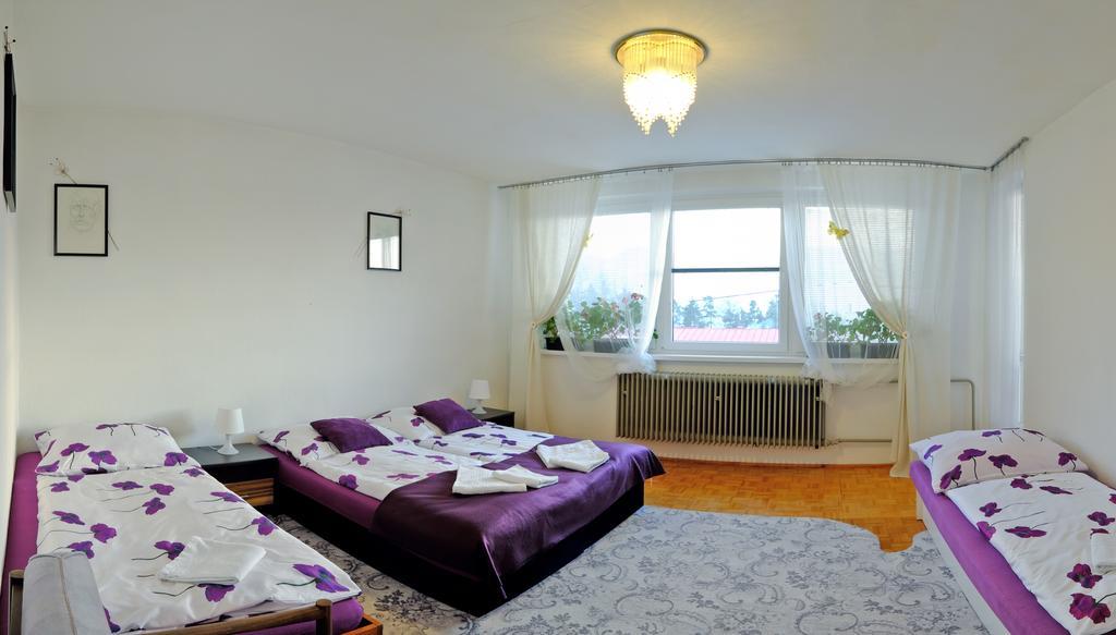 Hotel 7 Star Wishes Liptovský Hrádok Esterno foto